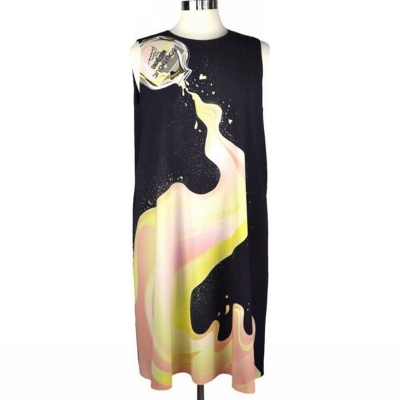 Boutique Moschino Cady Perfune Print Sleeveless Shift Dress
